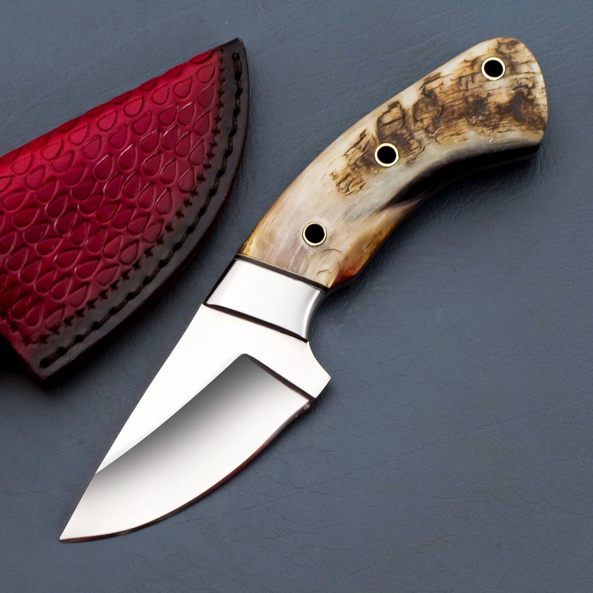 8" High Carbon steel skinner knife with Horn Handle, Best gift for hunters