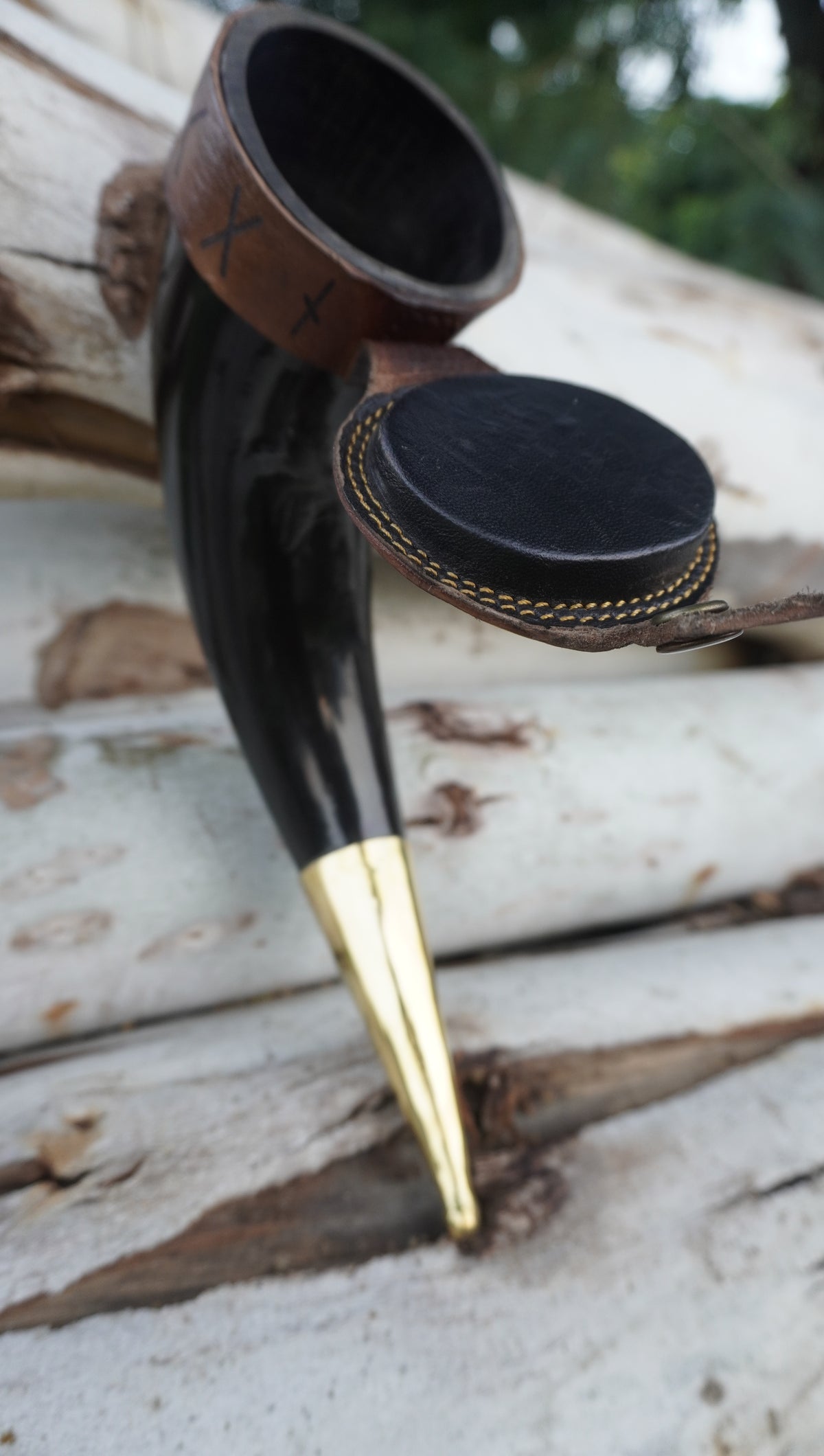 Old Lord Viking Drinking Horn with Leather Holster |Genuine Ox Horn With Lid