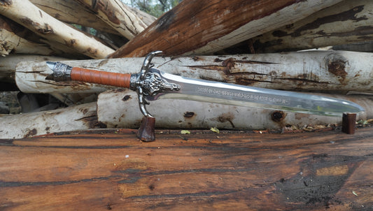 Conan’s Father Sword Replica – Moose Pommel & Fur Sheath