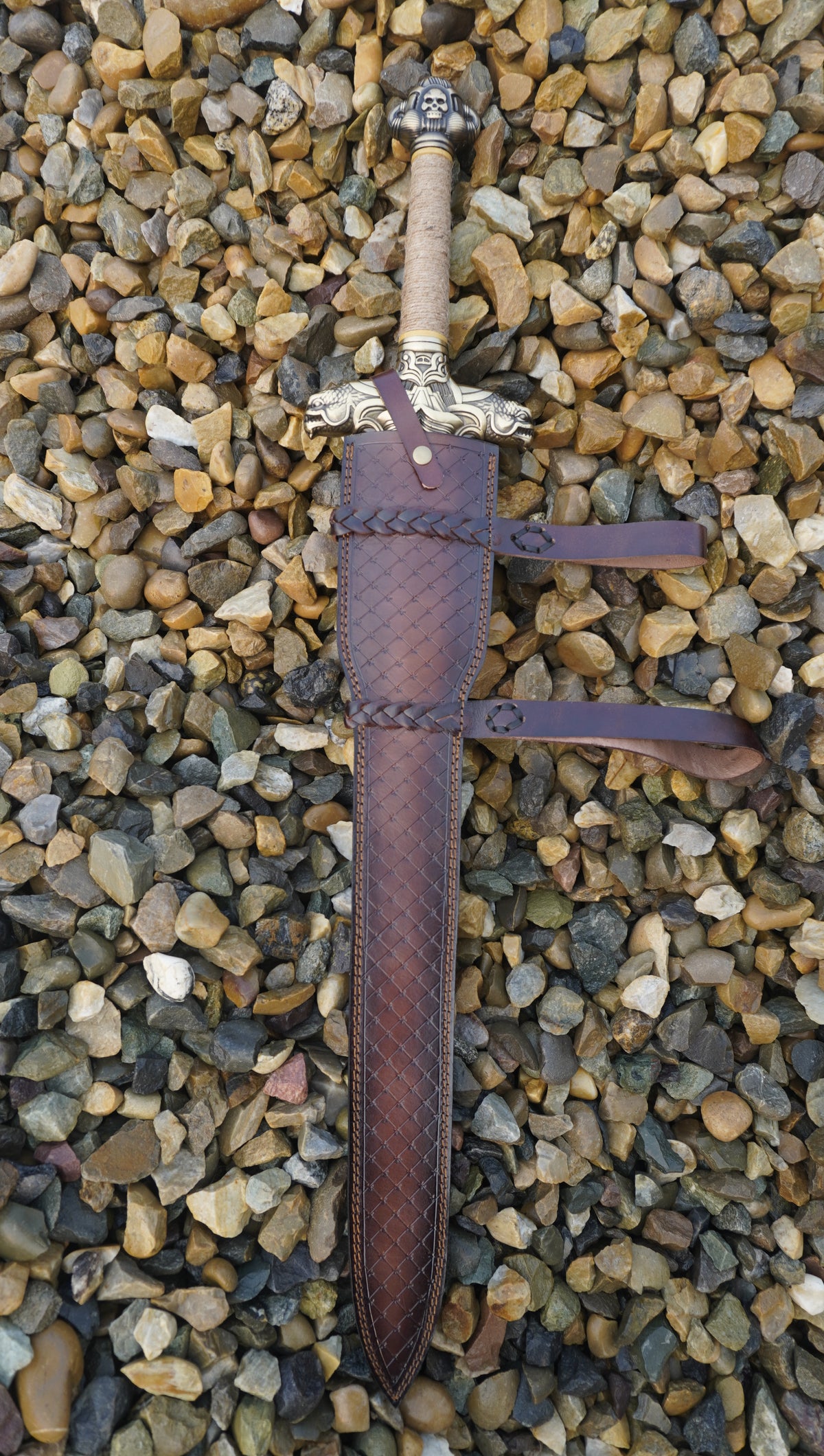 Authentic Handmade Hand Forged Conan Atlantean Replica Sword 1095 Steel Folded Strong Blade Sword with Leather Sheath and Pair of Conan Atlantean Wrist Bands, Conan Sword Real, Movie Cosplay